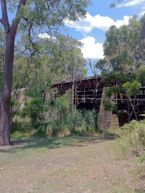 The rail bridge just before Abermain.