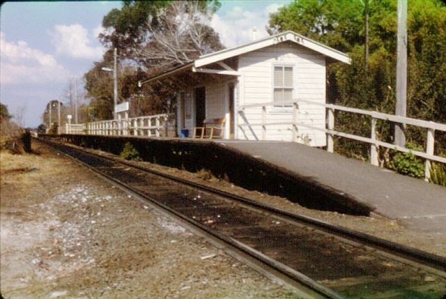 The view looking east towards Sydney along the platform.