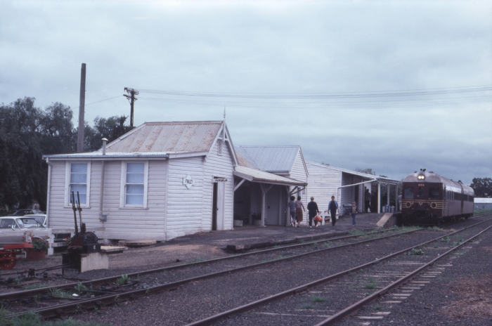 Finley station is still in use as railset 706 606 have paused before continuing south to Tocumwal.