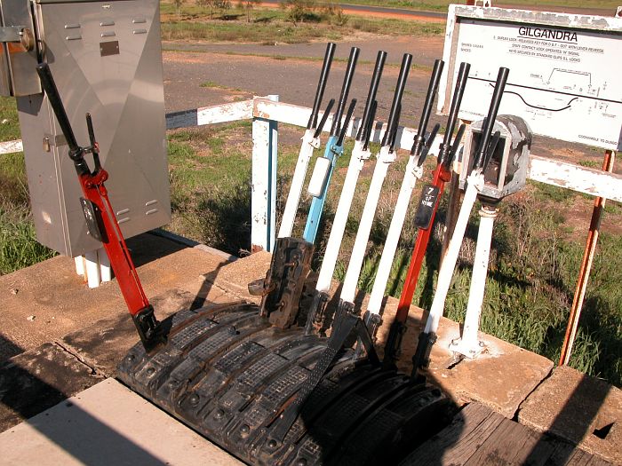 
A close-up of the 8-lever frame controlling the yard.  Only 3 levers are in
use.
