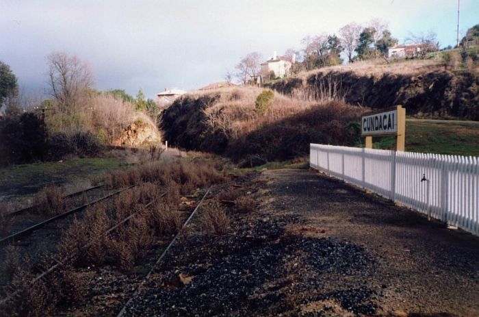 
The view of the collapsing platform and the track extending towards
the bridge over the Murrumbidgee River.
