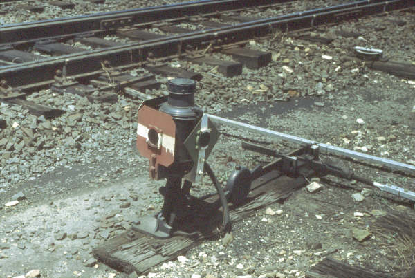 An independent disc signal in the sidings at Gunning.