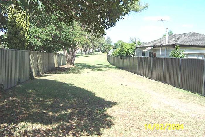 
Another view of the formation, before it is obliterated by an industrial
complex.
