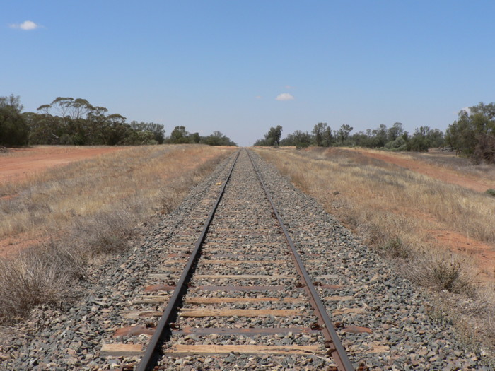 The view looking south east. The mound on the rioght may be the remains of the loading bank.