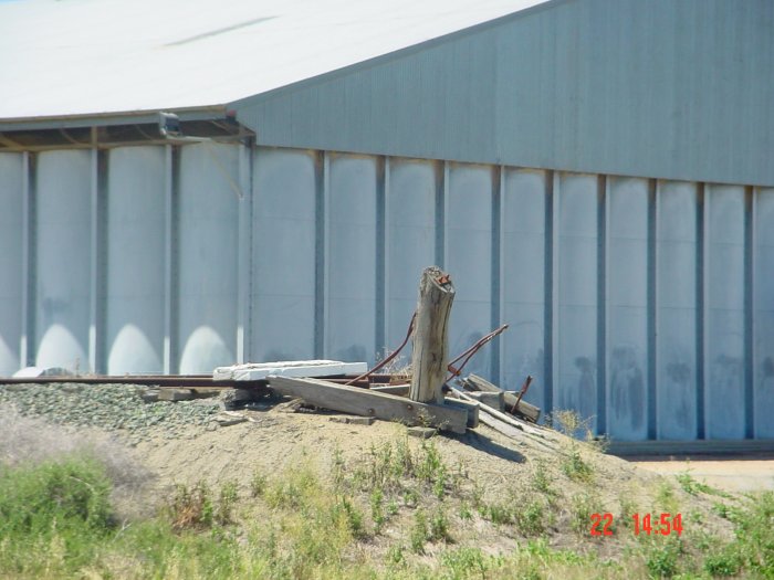 
The remains of the buffer stop at the end of the elevated grain siding.
