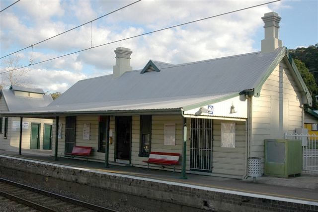 The main station building on platform 2.