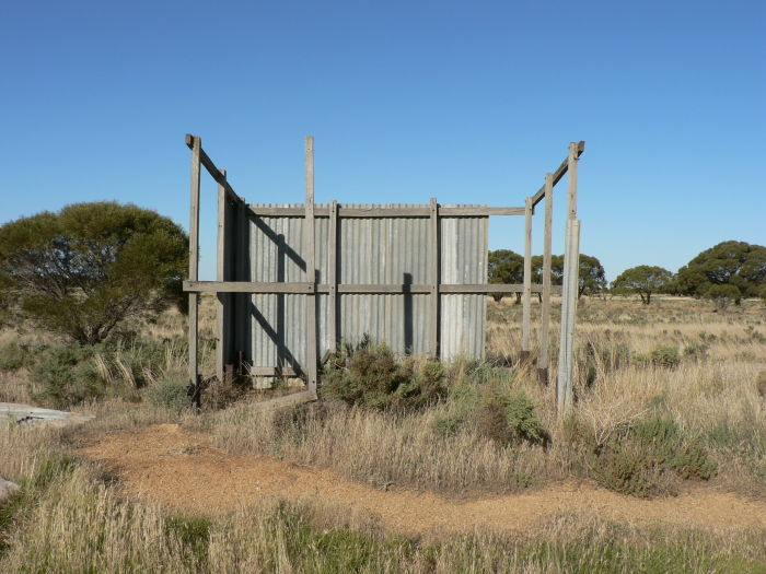 A closer view of the shelter remains.