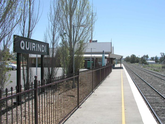 
The view looking down the platform towards Werris Creek.
