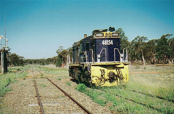 
A 48 class parked at the eastern end of the yard which looked like its been
here for a while.
