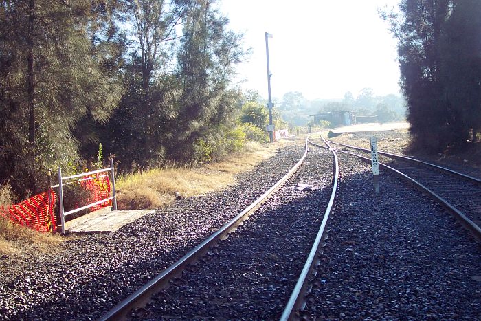 
Beyond Sandown is the Steel Plate loading platform, just visible in the
distance.
