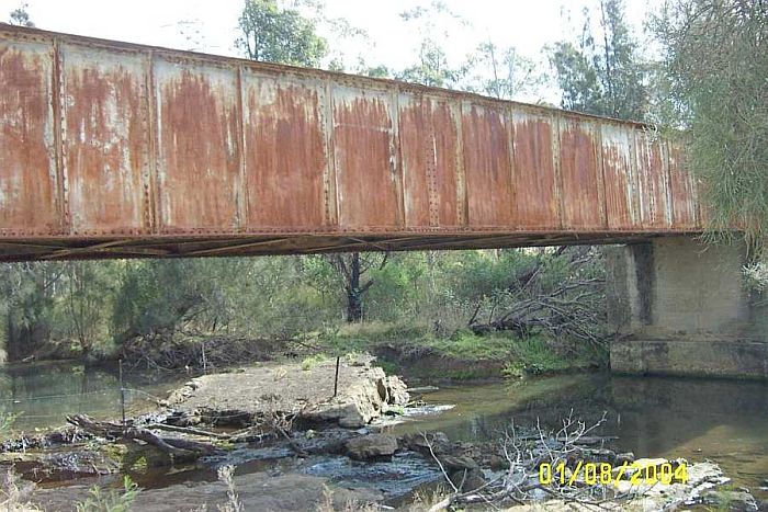 
A side-on shot of the bridge.
