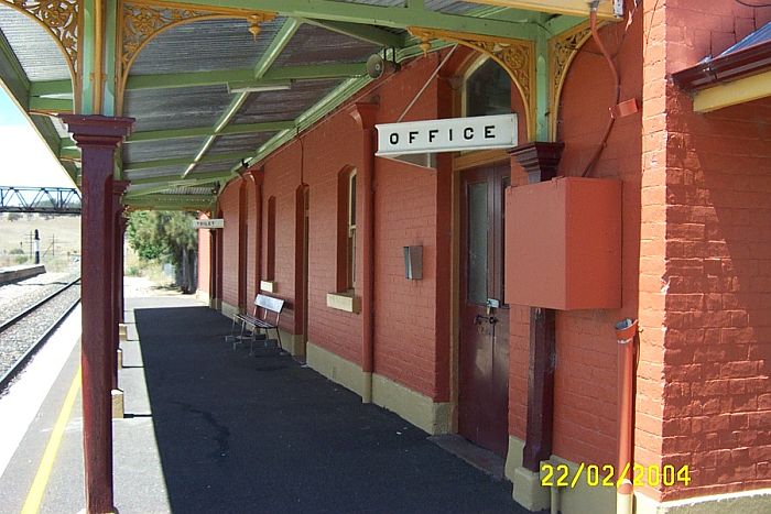 
The view looking along the down platform in the direction of Sydney.
