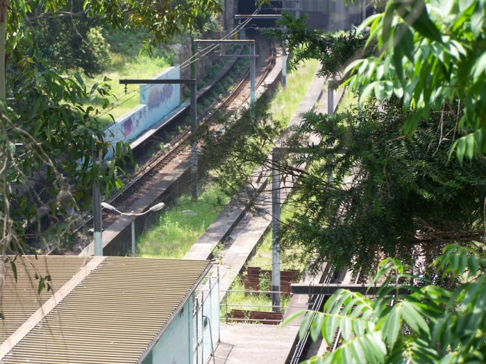 Woollahra Station viewed from the Bondi Junction end looking west towards Edgecliffe.