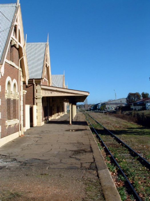 The view looking along the platform in the direction of Blayney.